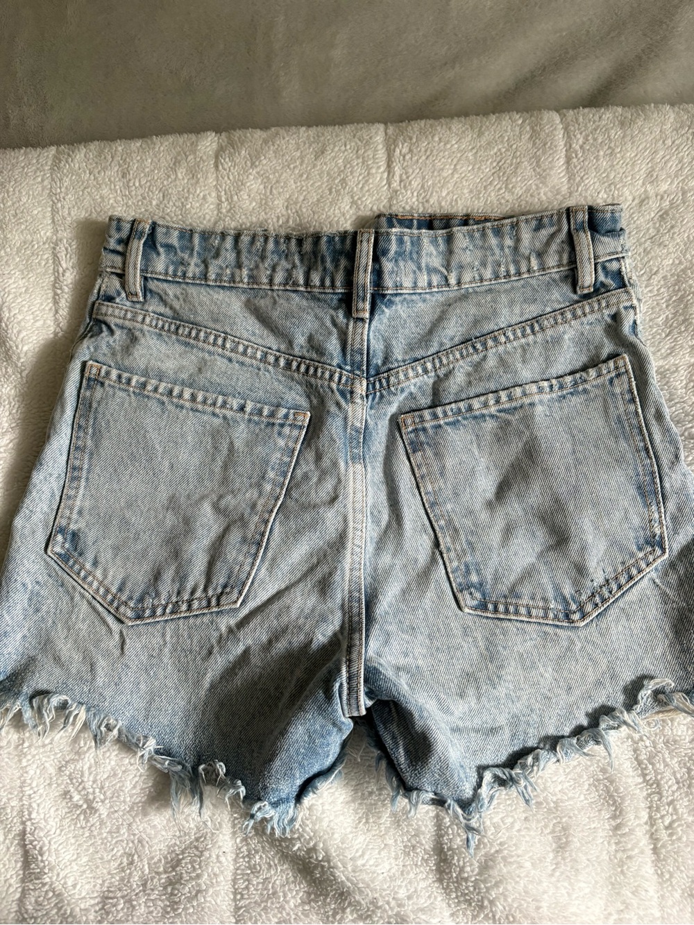 ZARA HIGH RISE DENIM SHORTS - Picture 2 of 7